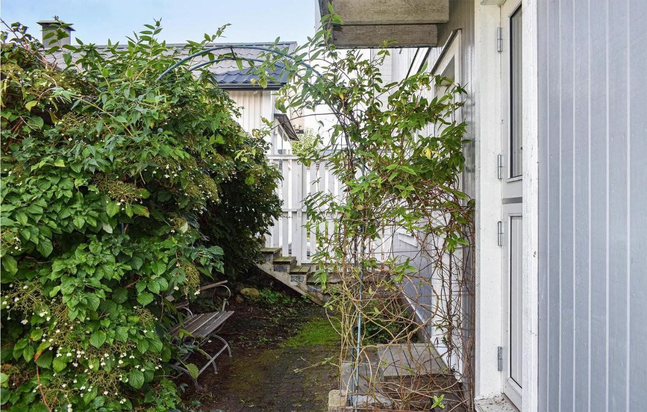 Cozy Home In Karlskrona With Kitchen Exterior photo